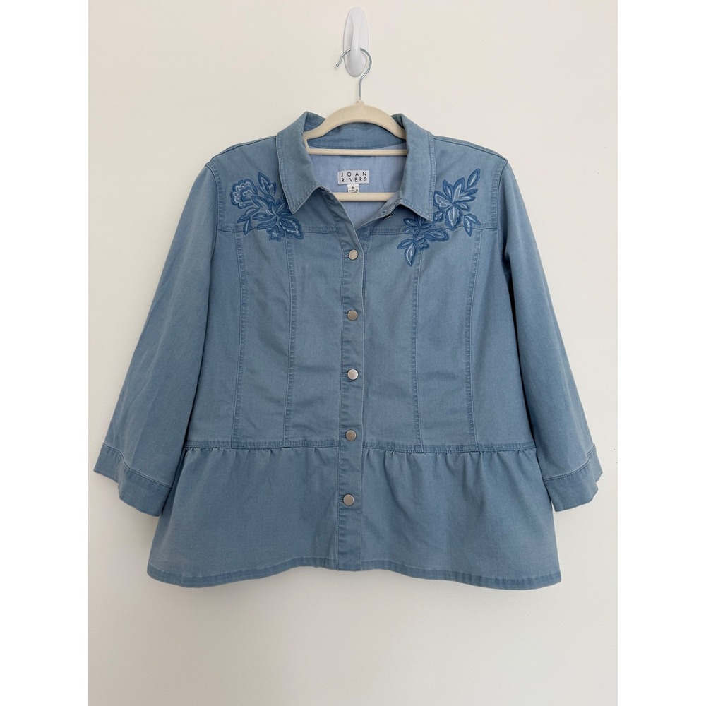 JOAN RIVERS Medium Embroidered Denim CHAMBRAY Peplum Button Down Blouse Shacket